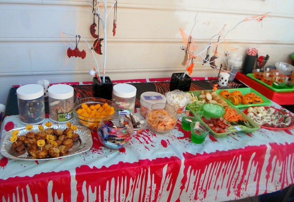 41 Halloween Food Decorations Ideas To Impress Your Guest 41-halloween-food-decorations-ideas-to-impress-your-guest