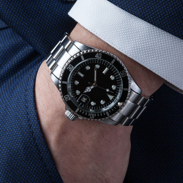 Real Watch, Real Man: Reasons Why It's Time to Invest in a Wrist Watch