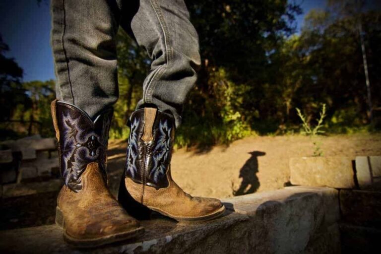 How Should Cowboy Boots Fit? A Brief Guide » Wassup Mate
