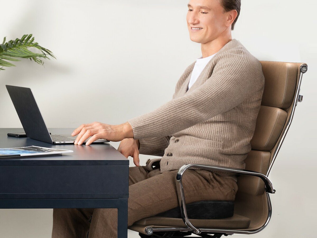 Essential Points to Note When Buying Office Chair Cushions » Wassup Mate